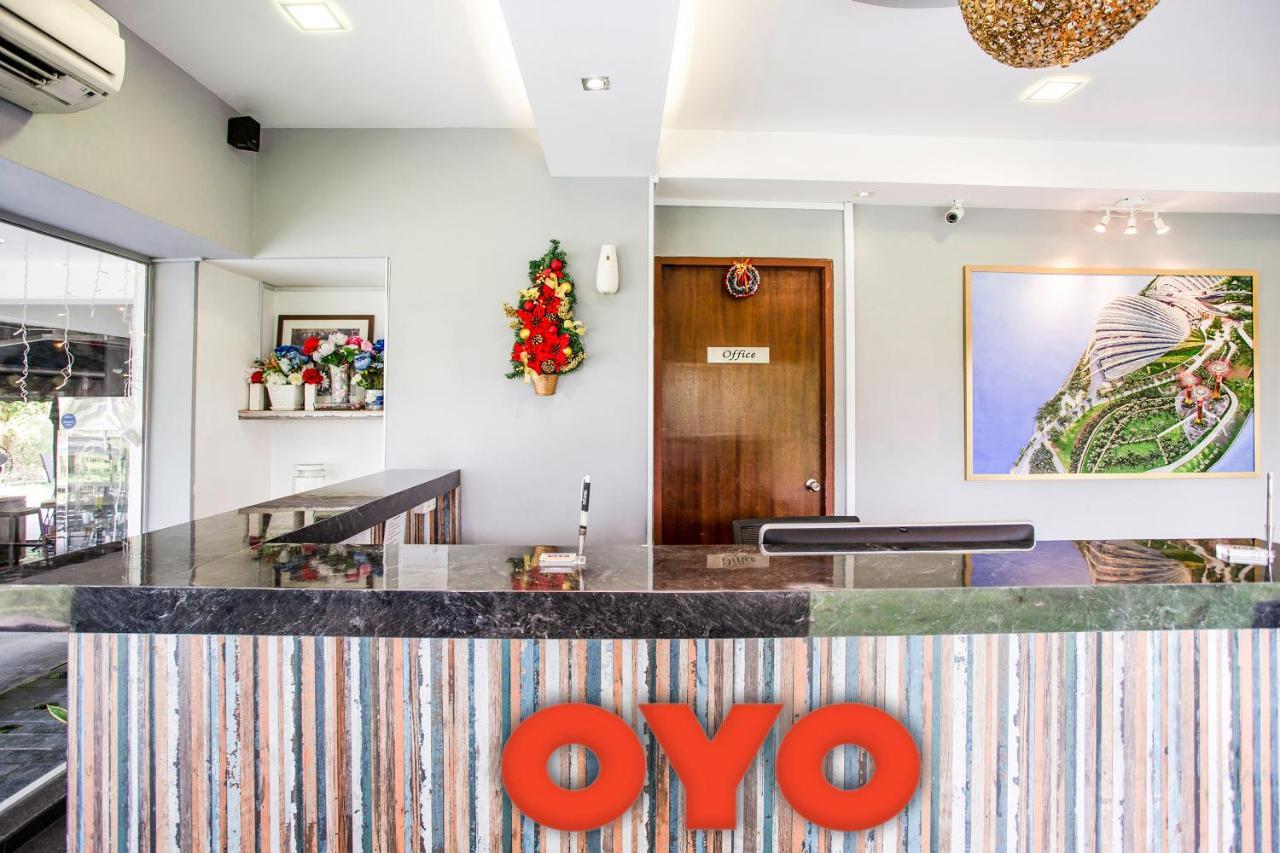 Oyo 104 Pegasus Hotel Singapore Exterior photo